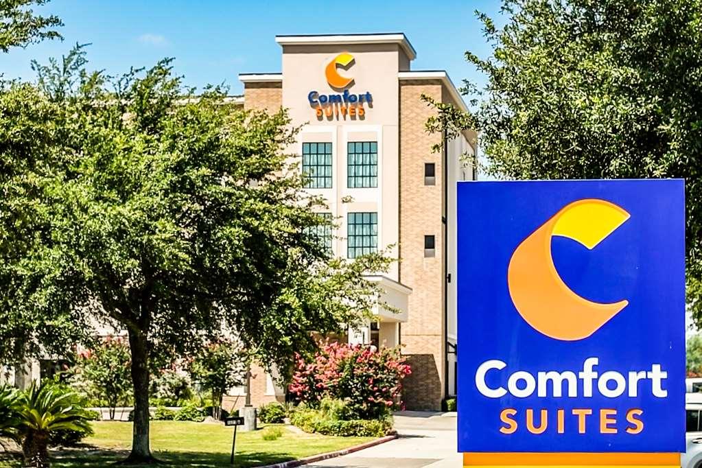 Comfort Suites Near Sam Houston Race Park Jersey Village Exterior photo